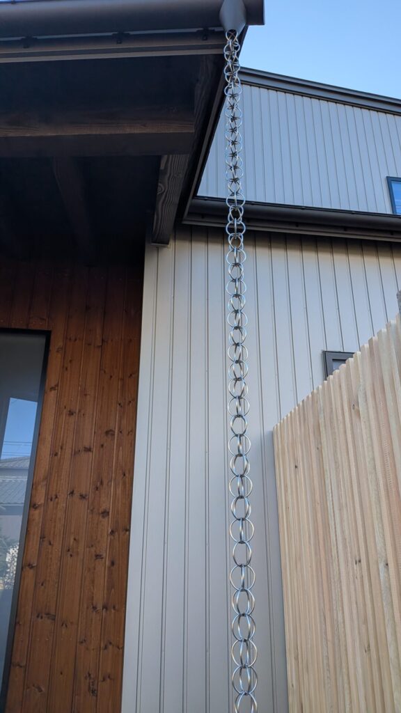 雨樋（あまとい)、タニタハウジングウェア、波紋、鎖雨樋、新潟